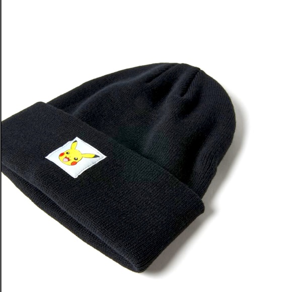 ZARA PIKACHU POKÉMON TM @ NINTENDO HAT - Picture 1 of 4